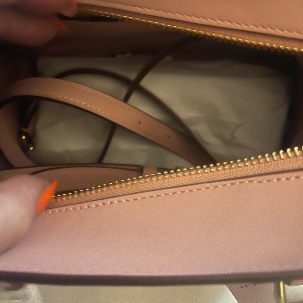 NWT Coach Maggie Small Tote Bag In Signature Leather - Picture 8 of 10